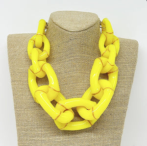 【Ameri VINTAGE】 UNDERBAR CHAIN BAG イエロー Ameri（アメリ）の「UNDERBAR CHAIN BAG（ショルダーバッグ）」 - WEAR