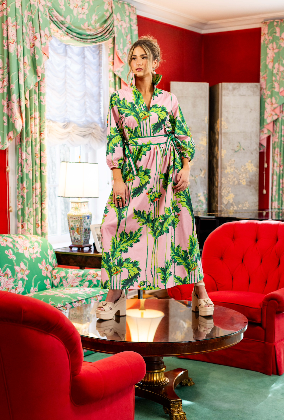 Pink Regency Pink Regency© Birdie Long – House of MBR